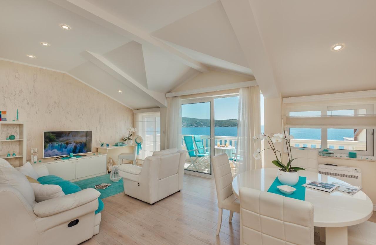 Apartments Porobic Херцег Нови Екстериор снимка