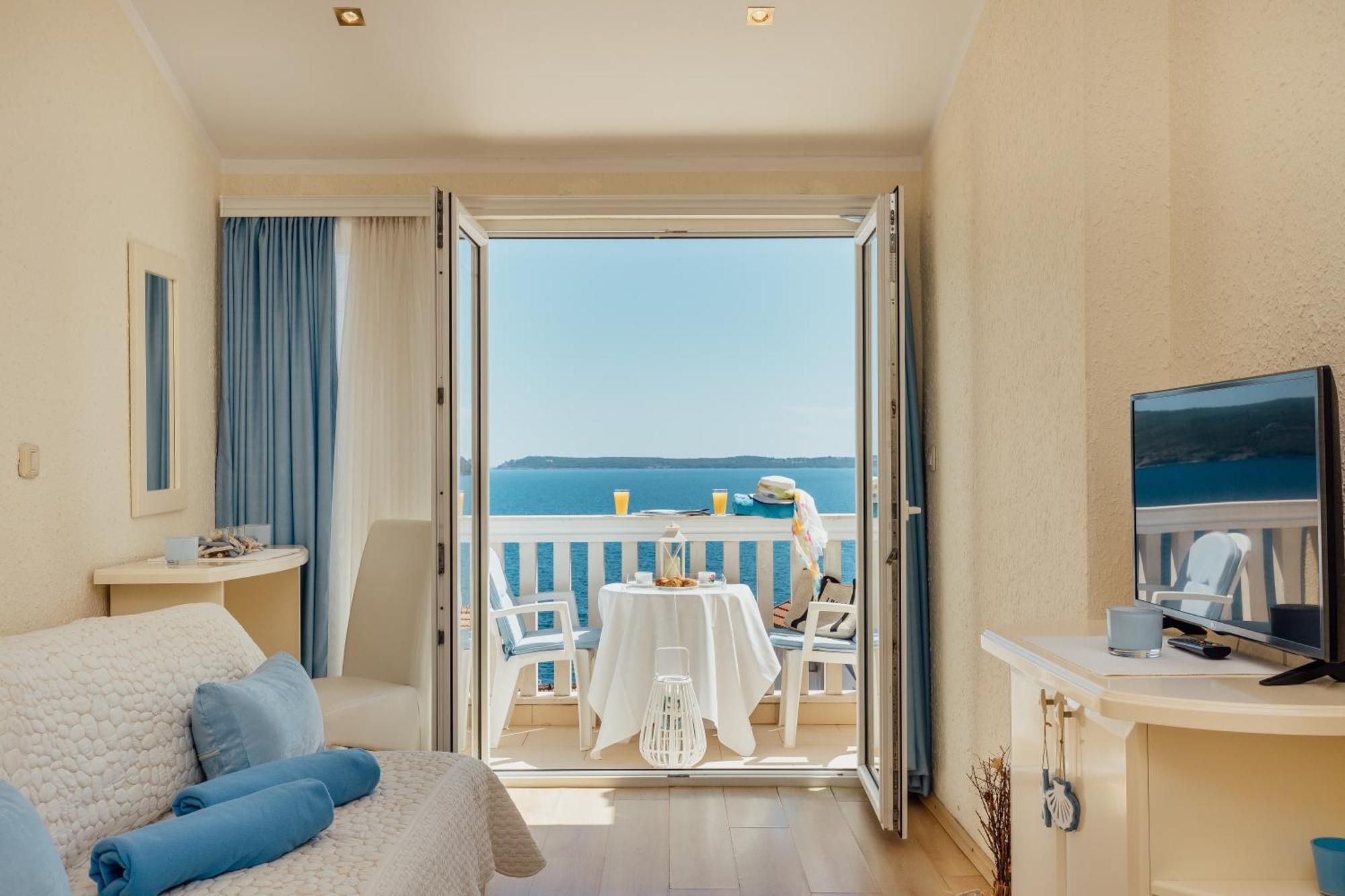 Apartments Porobic Херцег Нови Екстериор снимка