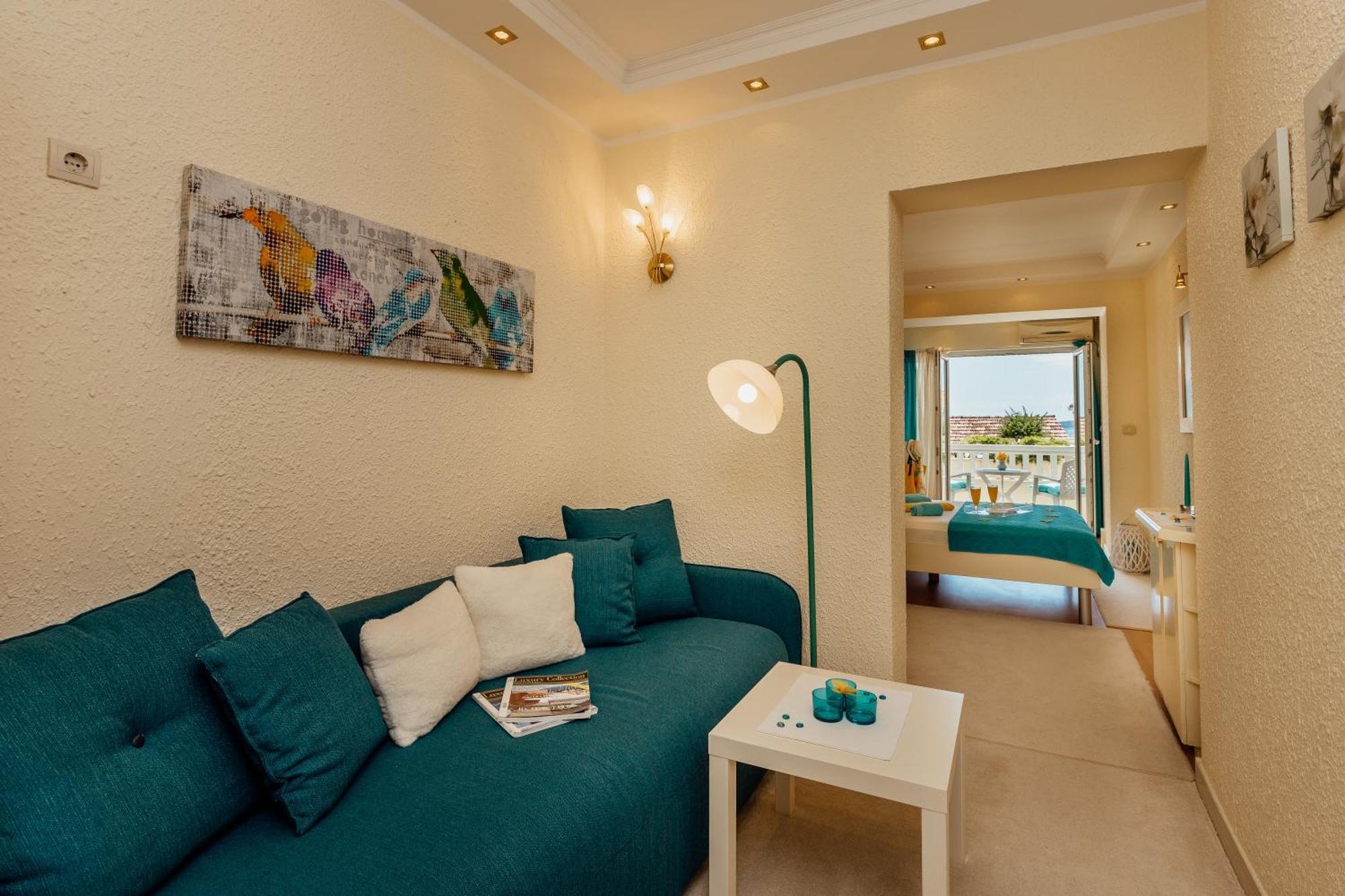 Apartments Porobic Херцег Нови Екстериор снимка