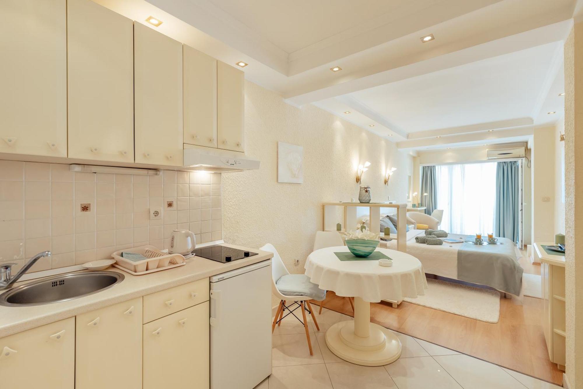 Apartments Porobic Херцег Нови Екстериор снимка