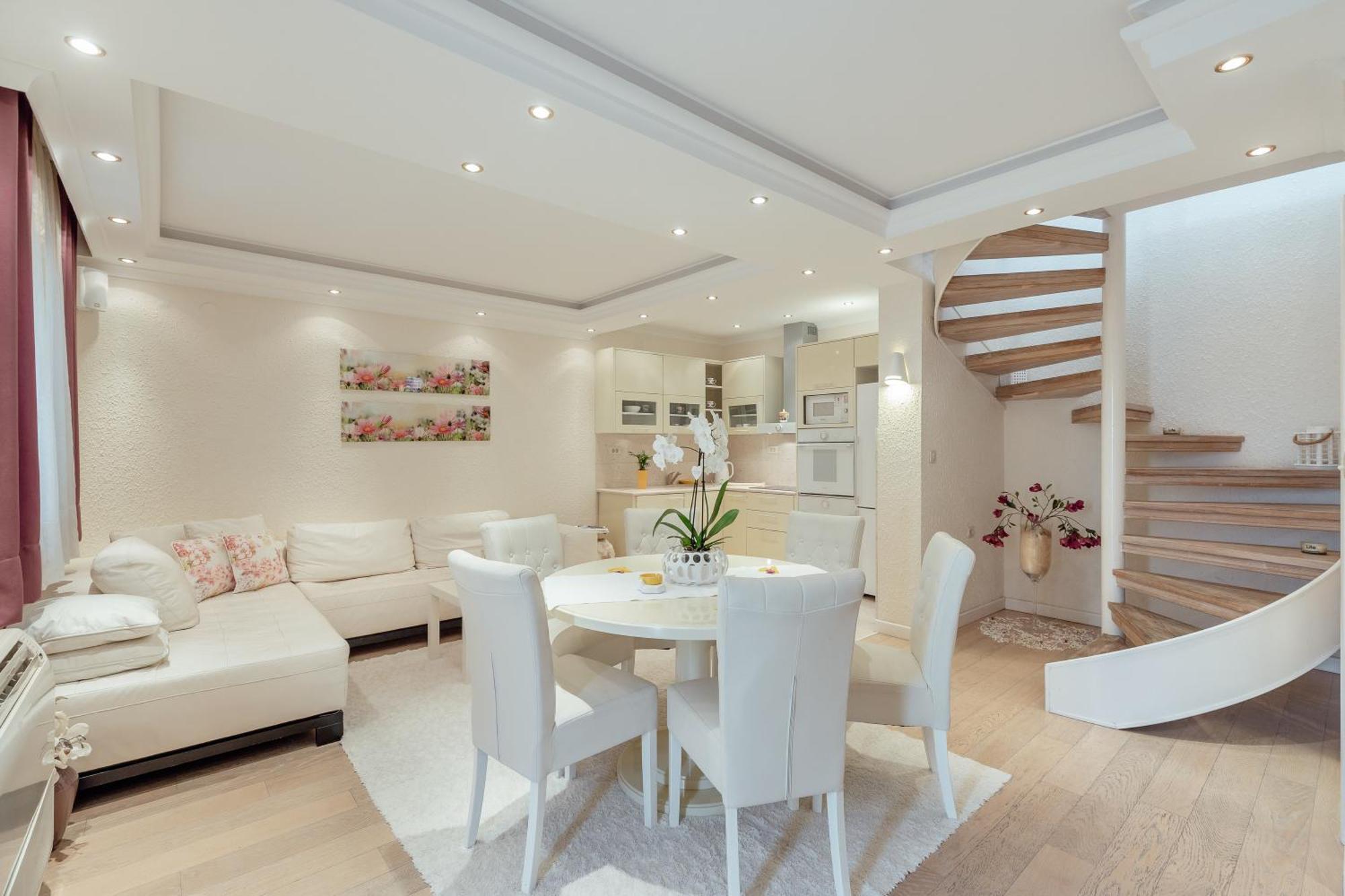 Apartments Porobic Херцег Нови Екстериор снимка